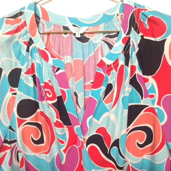 Crown & Ivy Swirl Print Peasant Top Plus Size 1X - Picture 2 of 15